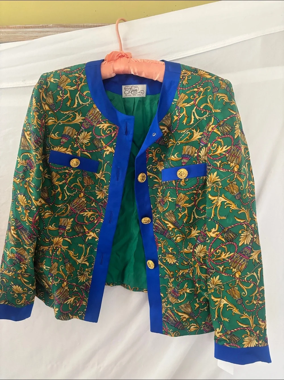 Kim Dress Salon women’s blazer